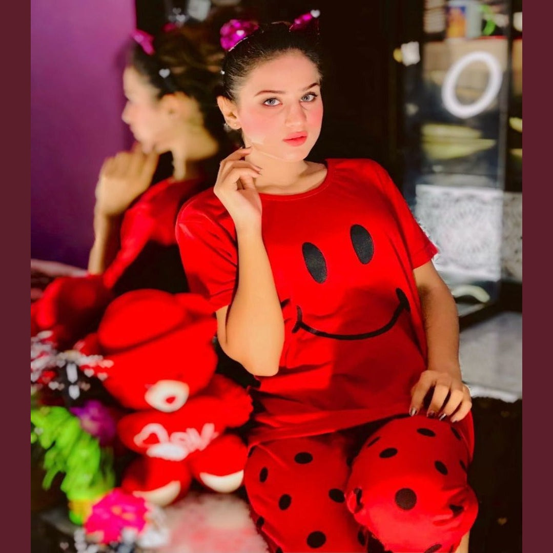 RED SMILE PRINTED WOMEN NIGHTSUIT